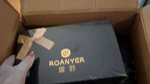 Roanyer Silicone Suit Unboxing & Review | Miss Eva Mae | Female Masker & Living Doll