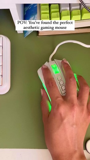 Redragon M808 RGB STORM Gaming Mouse 🔀 Superbly designed with a honeycomb cutout shell covered with a comfy frosted finish that gets you the ambidextrous buff. #reelsvideo #gamingmouse #reelsviral #reelsfb #cttoOfvideo | Redragon Philippines