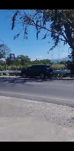 daytoy apo ti nagdingnongpar tricycle ken x-pander | Richard Jacob Ducusin