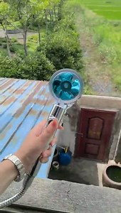 LONEA Propeller Driven Handheld Shower Head High Pressure，High-pressure with filter and pause switch， Easy Install Turbocharged 360 Degrees Rotating (Red)