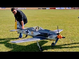 BIG RC FOCKE WULF FW-190 SCALE MODEL AIRPLANE FLIGHT DEMONSTRATION / Euroflugtag Rheidt 2016