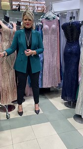 25K views · 255 reactions | ✨Abiti a Sirena e tante sorprese per voi! ✨ · · · #abitidacerimonia #abitieleganti #damigelle #damigelledellasposa #abitilunghi #diciottesimo #18anni #comunione #cresima #cerimonia #abiticerimonia #abitisposa #sposa #dress #eventi #party #laurea #completi | Patatina Abbigliamento Abiti da Cerimonia Vestiti da Sera Scarpe Accessori | Facebook