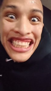 Cuando #LazyBoy conoció a #Canelo 🤣 #UFC #UWCNews | UWC Mexico