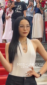 44K views · 694 reactions | Hoa hậu Nguyễn Cao Kỳ Duyên có mặt tại nhà nhà sách Fahasha chuẩn bị cho buổi ký tặng sách | Miss Universe Vietnam | Facebook