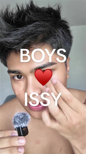 QUICK GRWM WITH @Issy Cosmetics . Found my new fave in their shade extension of Active Skin Stick🖤 #issy #issyandcompany #grwm #mensmakeup #meninmakeup