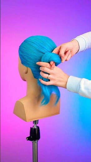 Einfache Frisur mit Haarklammer 😍🩷 #frisur #haarklammer #frisuren #frisurentutorial #haare #shorts