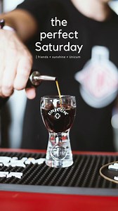 Perfektná sobota: priatelia - slniečko - Unicum | Unicum