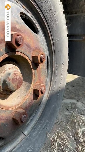 Remove the large rusted nut #viralreels #fypシ #toolkit #viral | Tools4You