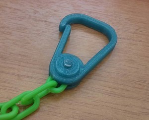 Carabiner with fastening to the chain #3DThursday #3DPrinting