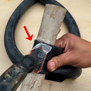 46K views · 462 reactions | One simple trick turns your normal bike tube into a puncture-proof tube! #creativity #lifehacks #experiment #diy | Delta Gaming | Facebook