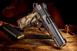 Turnbull VIP Pistol | Nighthawk Custom