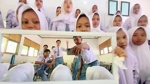 Ganyen Kkk: Bintang Trending di SMK Bisas