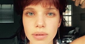 Bruna Linzmeyer lança revista com fotos nua