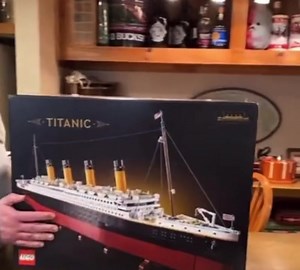 Epic builds. LEGO icons. | Learning Express Toys Lake Zurich serving the Chicago NW Suburbs