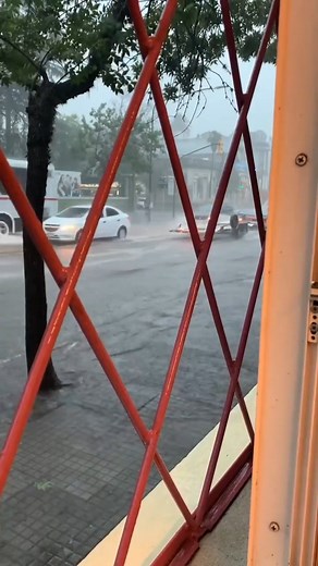 1.2K views · 16 reactions | NEW VIDEO: Streets in Montevideo, #Uruguay, were seen flooded amid heavy rains that dropped over 3 inches of rain within a couple hours on Friday, December 1. Credit: @BolsoMateo1899 via Storyful | WeatherBug | Facebook
