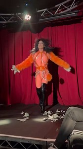 Canada’s Drag Race star SCARLETT BOBO is joining us this FRIDAY for an amazing show! Showtime at 8pm! Book your tables now! Link in our bio! #Weho #WestHollywood #California #SantaMonicaBlvd #LGBTQ #GayNightLife #Drag #DragQueen #DragShow #DinnerShow #DragBrunch #Dinner #Burger #Brunch #Mimosas #Drinks #Gay #Bachelorette #Bachelor #Birthday | Hamburger Marys WEHO