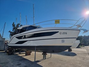 BAVARIA YACHT SR36 HT