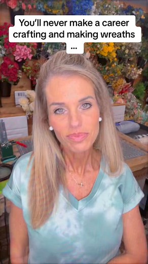 Don’t ever let anyone determine your worth or tell you you can’t do anything! Keep showing up with passion in your veins and let God lead! His plan is NEVER wrong ❤️ #wreathmaking #wreathdesign#smallbusiness#momboss#liveyourbestlifenow | Kandi's Kreations