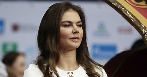 Vladimir Poutine : ce que les proches de sa compagne Alina Kabaeva lui demandent de faire