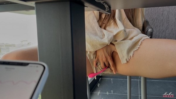 Public squirt from vibrator control - Girl have multiple orgasm in the cafe