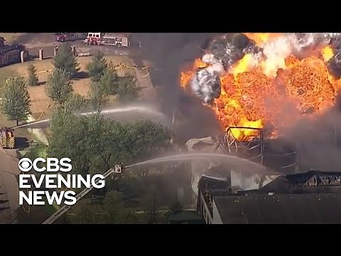 Massive chemical plant explosion prompts evacuations in Illinois