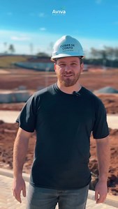 Atualização de Obras no Monet Residence! A grande novidade dessa etapa é a evolução da piscina externa, que já está ganhando forma! Além disso, as obras de pavimentação e edificações seguem a todo vapor, trazendo cada vez mais progresso para o projeto. Fique por dentro e acompanhe cada passo da nossa construção! | Aviva Urbanismo