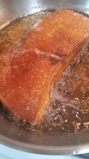 Crispy lechon kawali #holidaybaking #holidayrecipes #homecooking #diliciousfood #yummyfood #asianfood #filipinoamerican | Cooking by taste not by measurement