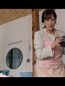 🍨After the blind president was kicked out of the house, his wife took care of him in the rental house 🍨Drama：盲少爷的小女仆 Romance with Blind Master #chinesedrama #hotdrama #盲少爷的小女仆 #RomanceWithBlindMaster | C-drama time