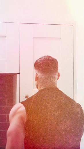 5.5K views · 111 reactions | Outlast your competition! Outlastlabz #supplements #motivationdaily #gymmotivation #workoutmotivation | Harrison Twins | Facebook