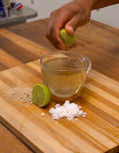 1.2M views · 13K reactions | Le añadí limón al bicarbonato no creerás para que sirve | La curita saludable | Facebook