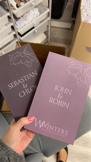 Dark Romance purple = such a cute mystery book box! | Willow Winters