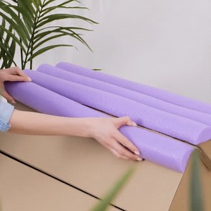 Chaise longue douillette que l'on peut fabriquer avec du carton ! | Brico Enfants