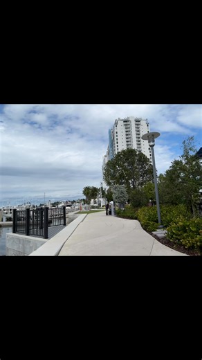 Maurice Gibb Memorial Park 📍Miami Beach | Amy Villamor Sabog