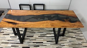 [Hot Item] Epoxy Resin Table 3h Hardness Scratch Resistant Epoxy Resin and Wood Table Dining Table Set