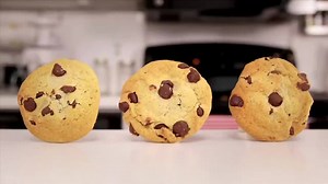 59 reactions · 21 shares | Ice cream cookie sandwiches always taste better homemade! Check out this cool video and learn how you can enjoy these delicious, sweet treats in just a few easy steps below. Full recipe: bit.ly/1xysAN4 Pin for later: bit.ly/1HEAvM4 | Reynolds Brands | Facebook
