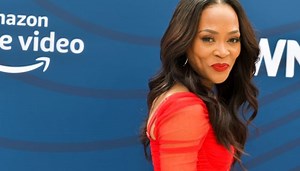 Robin Givens Spills Some Details About Her Sex Life With Howard Stern, Says He Was A "Magnificent Lover"