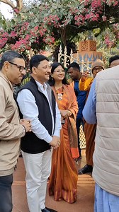 7.9K views · 136 reactions | कविगुरु रवींद्रनाथ टेगोर के आश्रम शांतिनिकेतन में "निखिल भारत बंग साहित्य सम्मेलन "के प्रभात फेरी में विशिष्ट अतिथि के रूप में शिरकत करने का अवसर मिला | Mahua Maji | Facebook