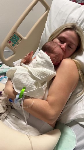 Emotional Sound of Newborn Baby's First Cry