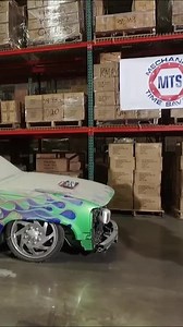 Richard se arriesga por una camioneta Krew Kut Dually 1992 #ElDúomecánico | Discovery Latinoamérica