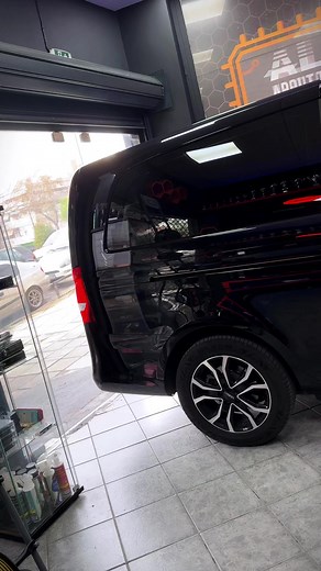 Mercedes Vito 2022 ‼️Ένα prive taxi μας επισκέφθηκε για οθόνη και ηχεία 💪🏻Εξοπλίστηκε με την 10ιντσων της LM Digital καμερα οπισθοπορείας και με ηχεία μπρος πίσω Ground Zero 🔝🔊 | Allabouttech.store