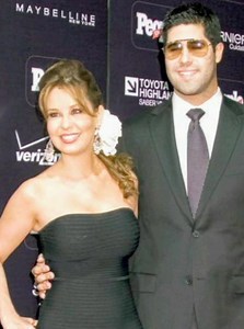 Myrka Dellanos y Ulysses Alonso 2007 Yate de Luis Miguel #MyrkaDellanos #LuisMiguel #retrospacemx #PeopleEnEspañol #ulyssesalonso | RETROSPACE MX