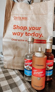 Head to your local Stater Bros. Markets and pick up your favorite Torani flavors for this indulgent Caramel Mocha Latte ☕ 🍫 🤤 Recipe and 📸: @mama.of.blondes | Torani