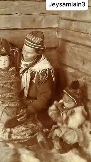 A sami woman ,toddler ,and infant in lapland, Finland,1917 #collegestudents #firstdasyofclasses #firstdayofcollege #universitylife #fallsemester #newsemester #collegestudent #story #collegelife #collegeexperience | JeySamlain3