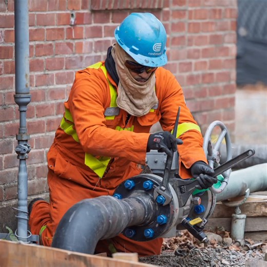 Our diverse and skilled team of gas utility employees who are dedicated to ensuring the efficient, reliable, and safe distribution of gas. Their expertise and hard work power our communities, and we’re grateful for their commitment today on #GasUtilityWorkersDay and every day. | Con Edison