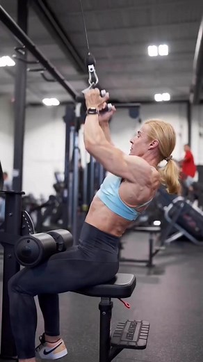 11 shares | Strong Old woman bodybuilder  . . Office account:)...