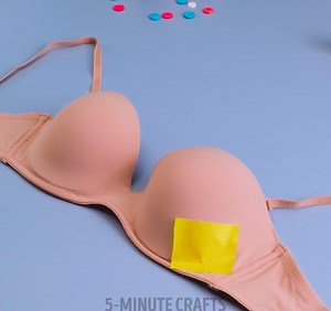 Unusual ways how to change and upgrade your clothes! | 5-Minute Crafts Teens