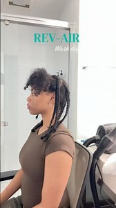 Have you ever tried THE REVAIR? Our Code: ISHEBAREV 💕#revair #naturalhairjourney