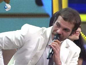 41K views · 624 reactions | Halit Ergün baba olmayı anlatıyor - Beyaz Show | Beyaz Show | Facebook