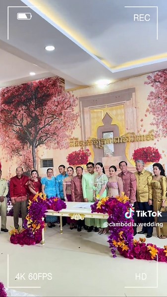 CAMBODIA WEDDING នៅលើ TikTok