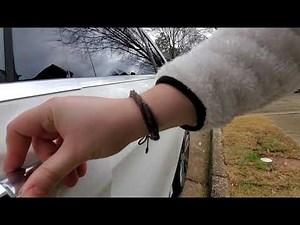 How to unlock and start a Mercedes with a dead key / keyfob